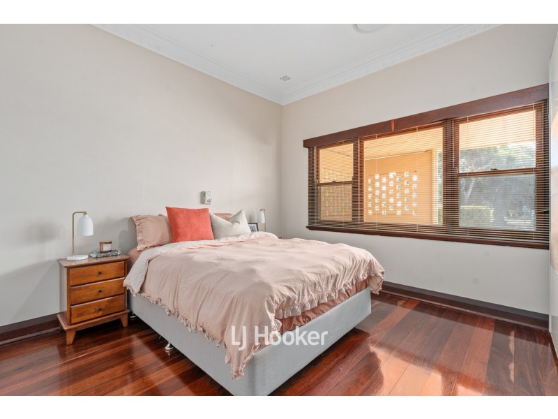 1A Queensbury Street, Carey Park WA 6230