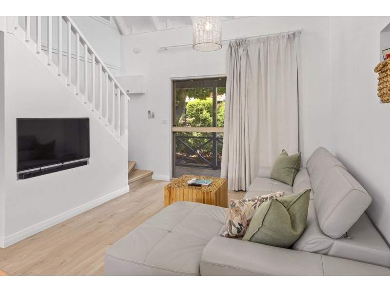 9/12 Dunn Bay Road, Dunsborough WA 6281