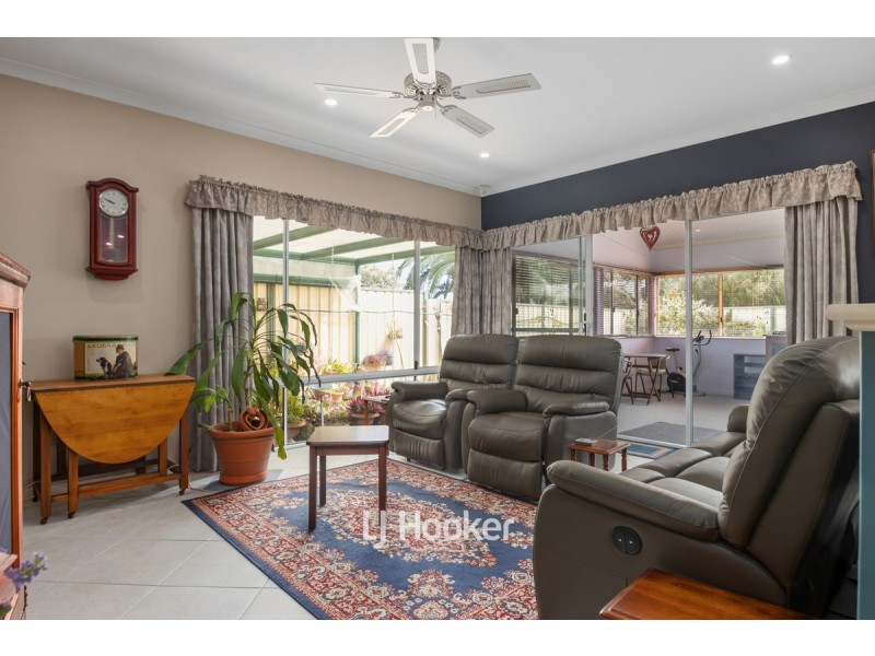 1 Hadfield Avenue, West Busselton WA 6280