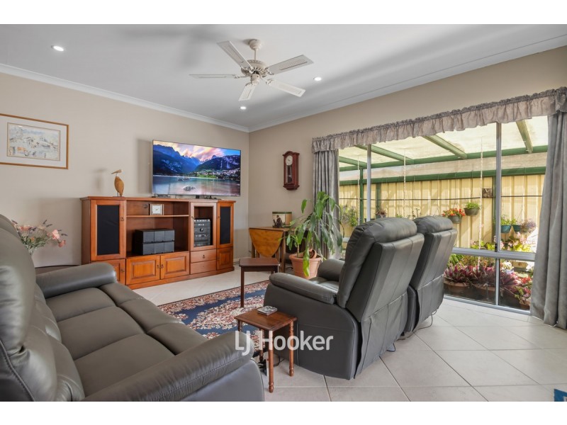 1 Hadfield Avenue, West Busselton WA 6280