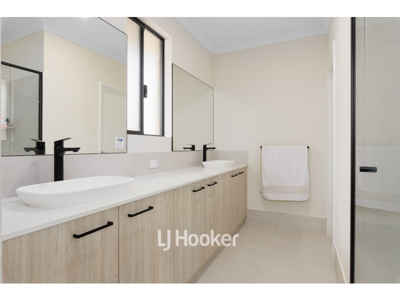 9 Indus Way, Australind WA 6233