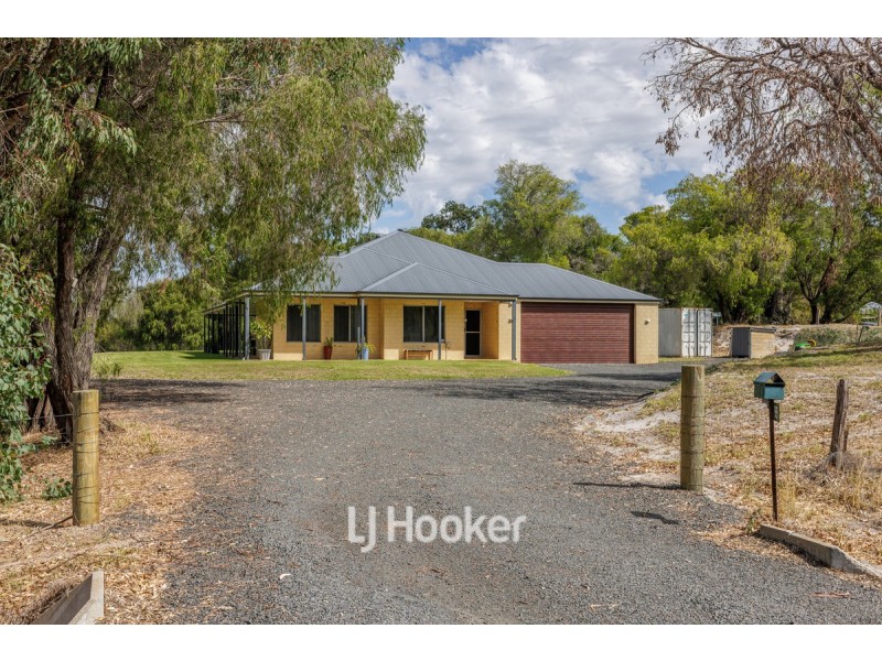 99 Harold Douglas Drive, Dardanup West WA 6236