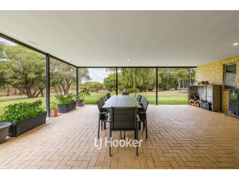 99 Harold Douglas Drive, Dardanup West WA 6236