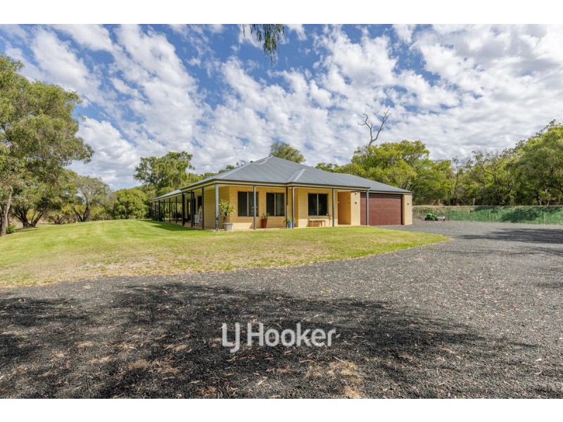 99 Harold Douglas Drive, Dardanup West WA 6236