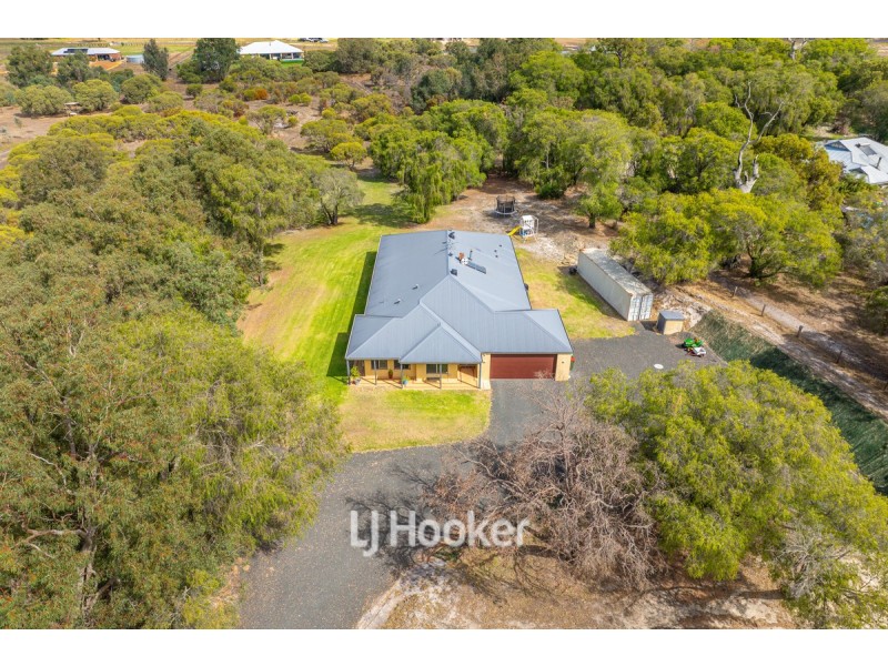 99 Harold Douglas Drive, Dardanup West WA 6236