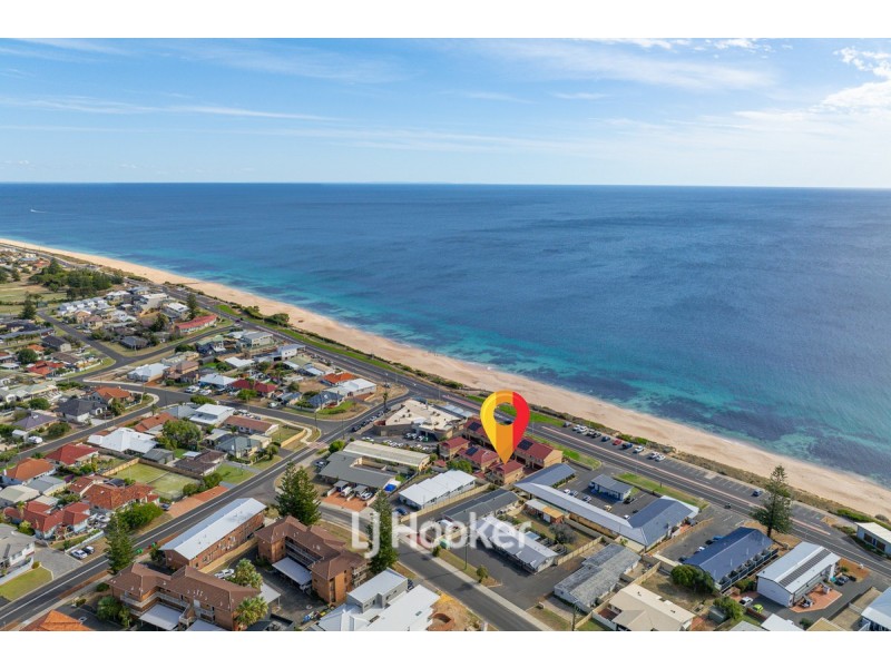 1/127 Ocean Drive, Bunbury WA 6230