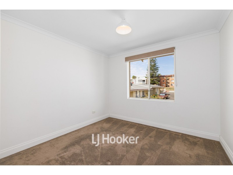 1/127 Ocean Drive, Bunbury WA 6230