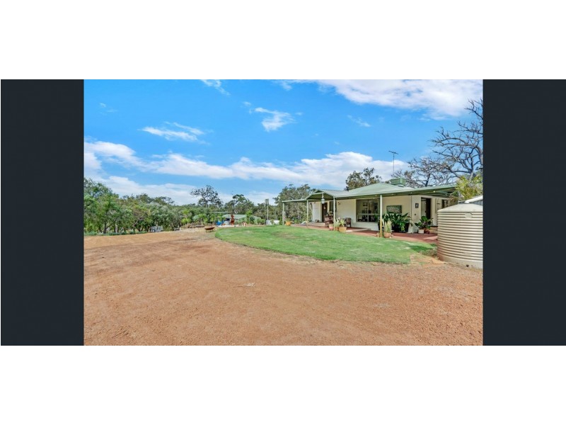 24 Australind Road, Leschenault WA 6233