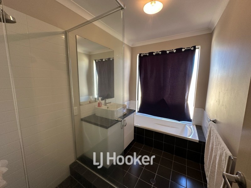 24 Carlingford Court, Australind WA 6233