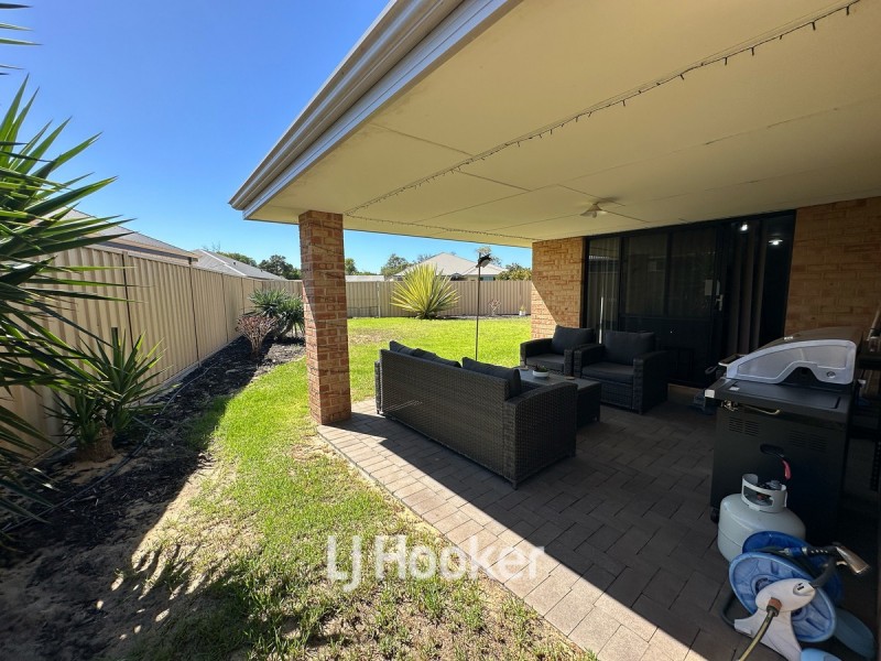 24 Carlingford Court, Australind WA 6233
