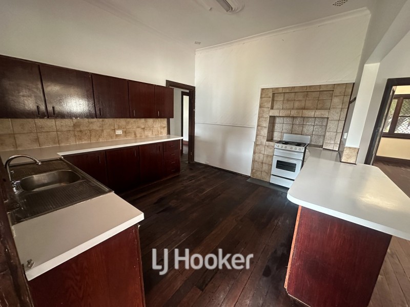 32 Queensbury Street, South Bunbury WA 6230