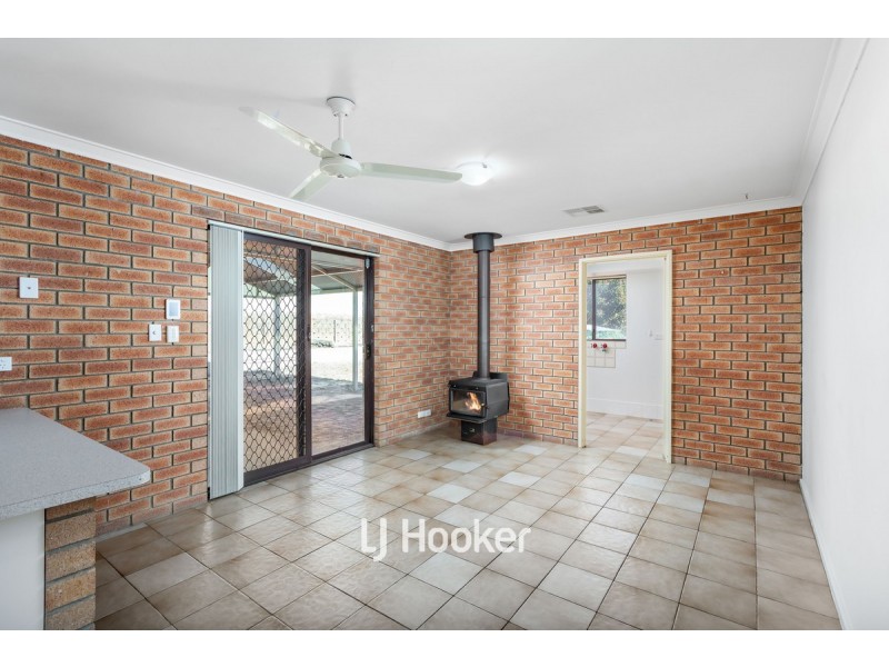 2 Stallard Court, Australind WA 6233