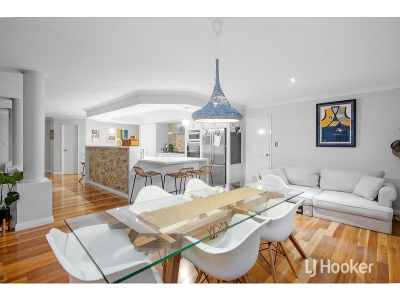 6 Poole Road, Dalyellup WA 6230