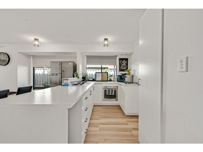 6 Kearney Way, Usher WA 6230