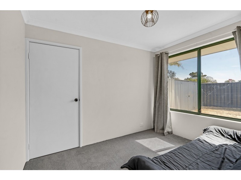 6 Kearney Way, Usher WA 6230