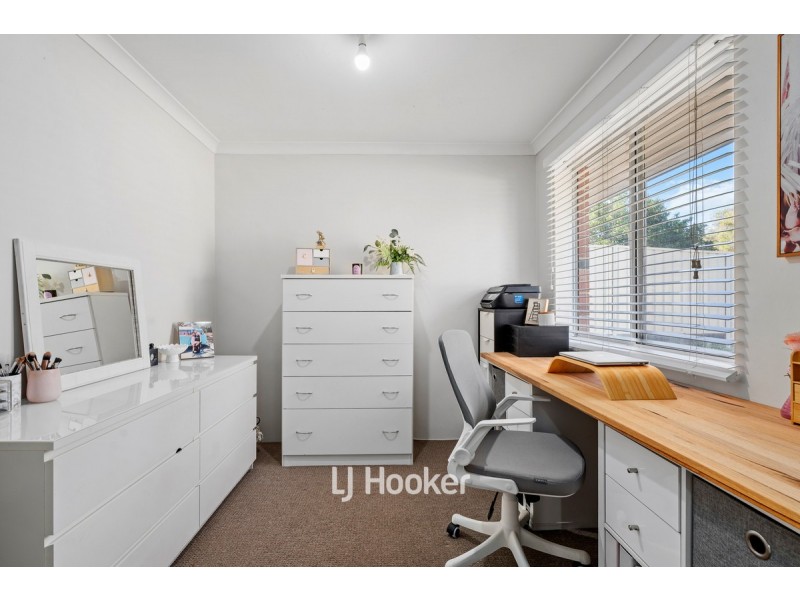 7 Lofthouse Avenue, Eaton WA 6232