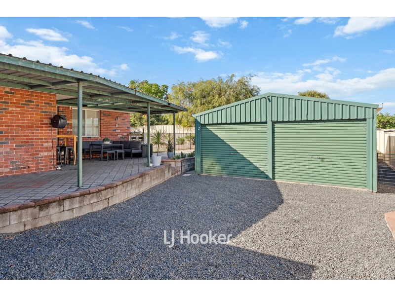 7 Lofthouse Avenue, Eaton WA 6232