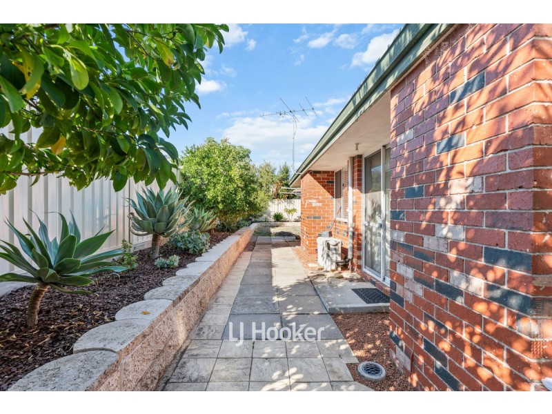 7 Lofthouse Avenue, Eaton WA 6232
