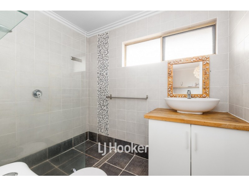 31 Slee Place, Withers WA 6230