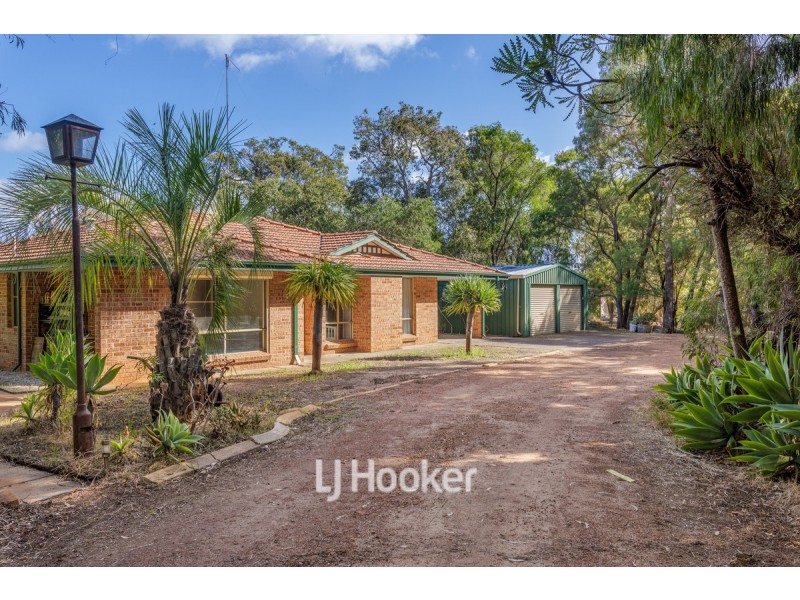 14 Admiralty Place, Leschenault WA 6233