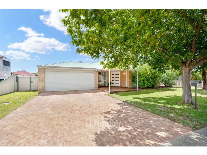 74 Dunsborough Lakes Drive, Dunsborough WA 6281