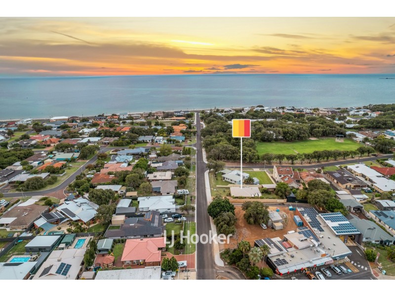 33 Bower Road, West Busselton WA 6280
