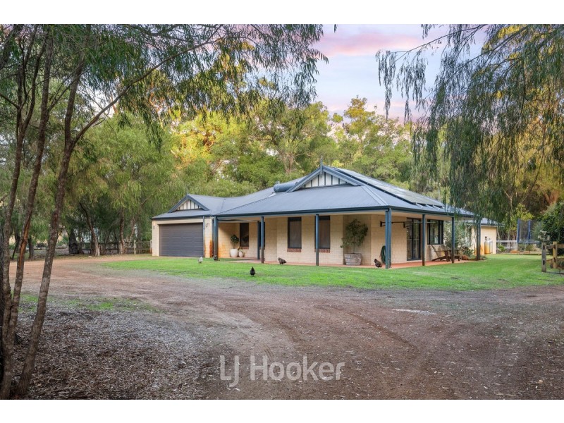 12 Warlu Grove, Yalyalup WA 6280