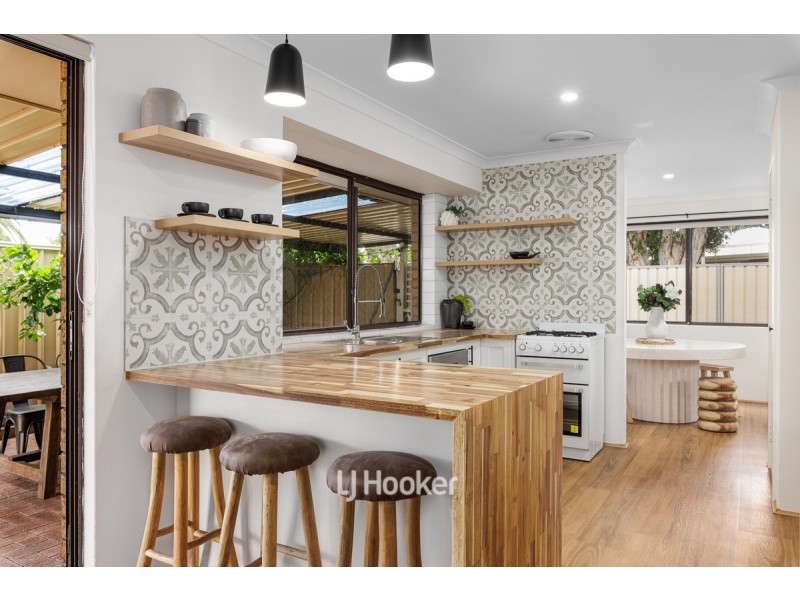 46 Jacaranda Crescent, Withers WA 6230