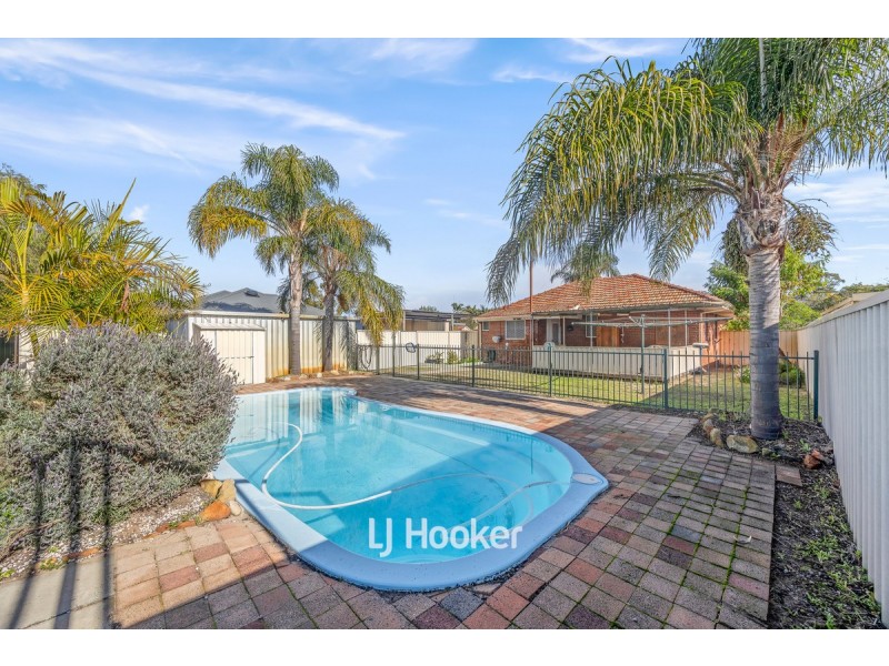 7 Wright Street, Withers WA 6230