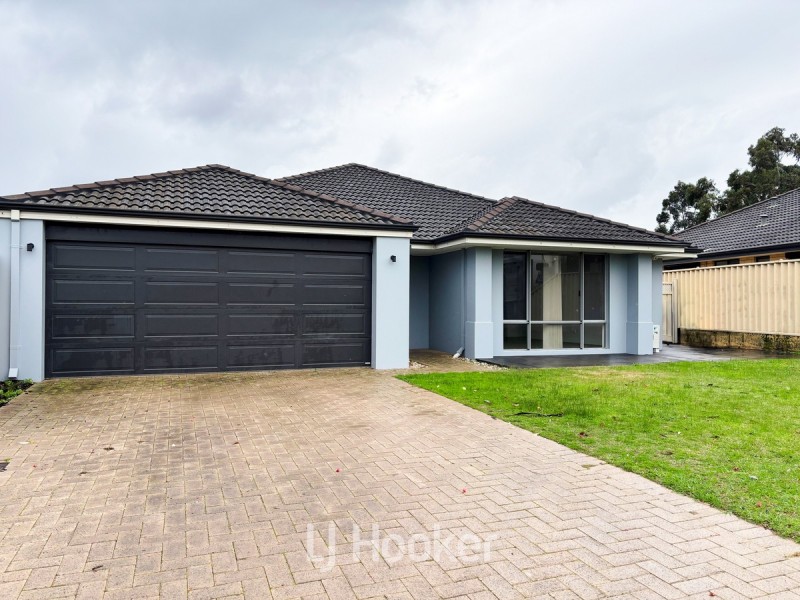9 Eleanor Way, Millbridge WA 6232