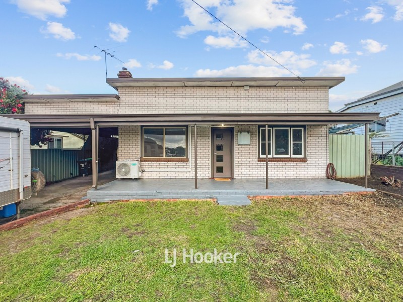 37 Venn Street West, Collie WA 6225
