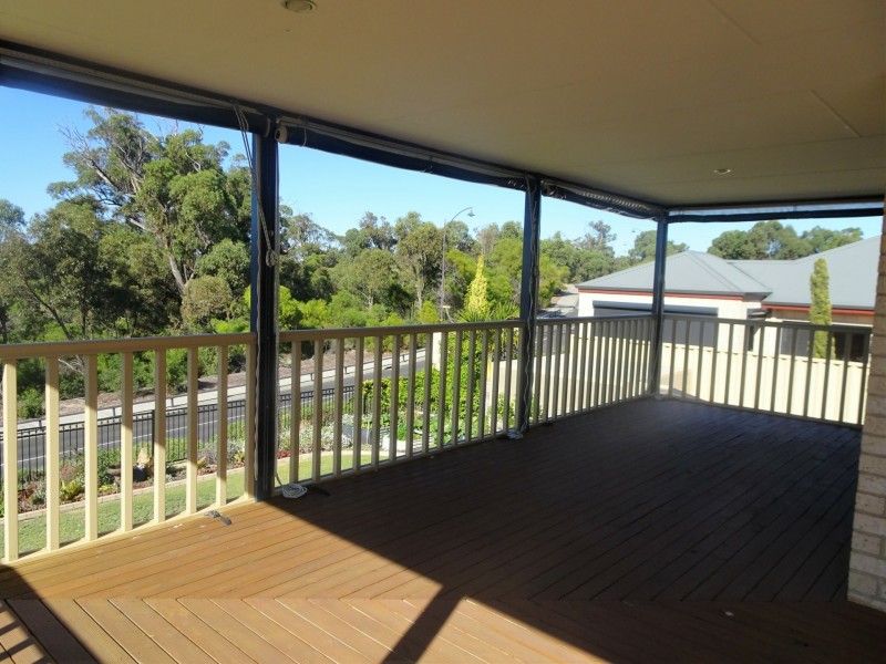 9 Bonanza Road, Dalyellup WA 6230