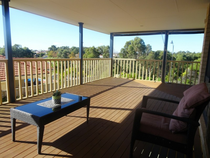 9 Bonanza Road, Dalyellup WA 6230
