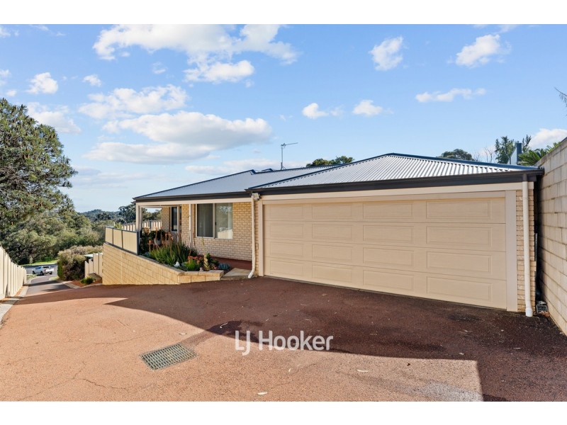 2A University Close, College Grove WA 6230
