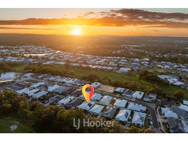 22 Ballyneal Loop, Dunsborough WA 6281