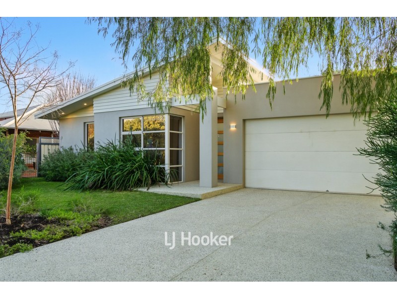 27 Knapton Street, West Busselton WA 6280