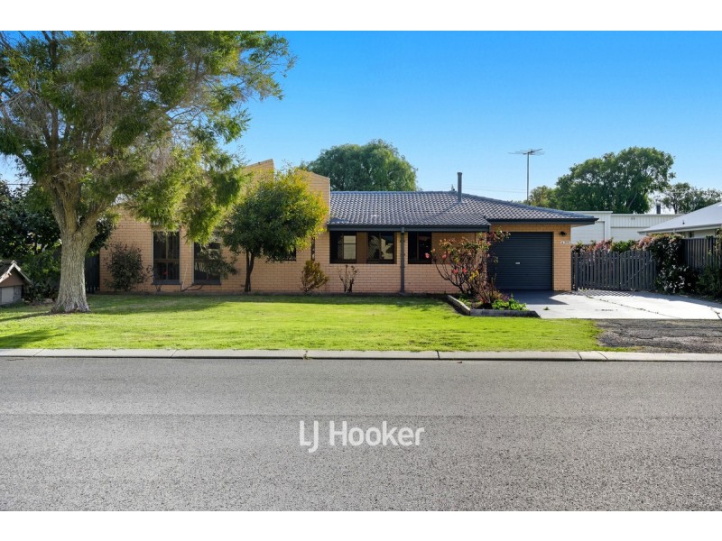 27 Jones Way, Abbey WA 6280