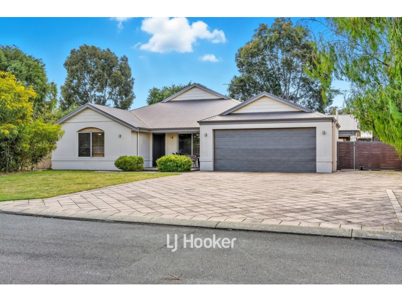 18 Hudson Place, West Busselton WA 6280