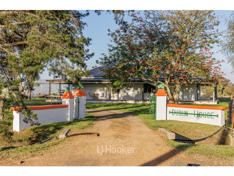 17 Venn Road, Dardanup West WA 6236