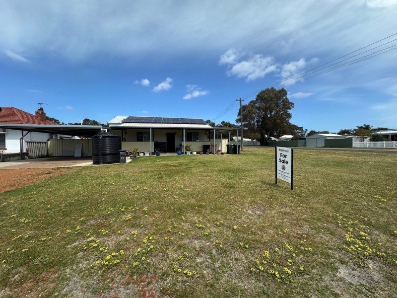 15 Wittenoom Street, Collie WA 6225