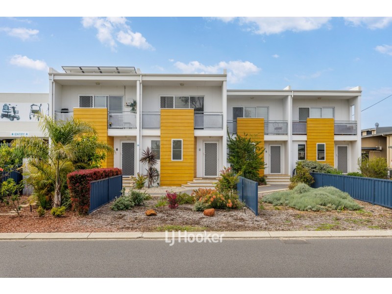 1/28 Strickland Street, Bunbury WA 6230