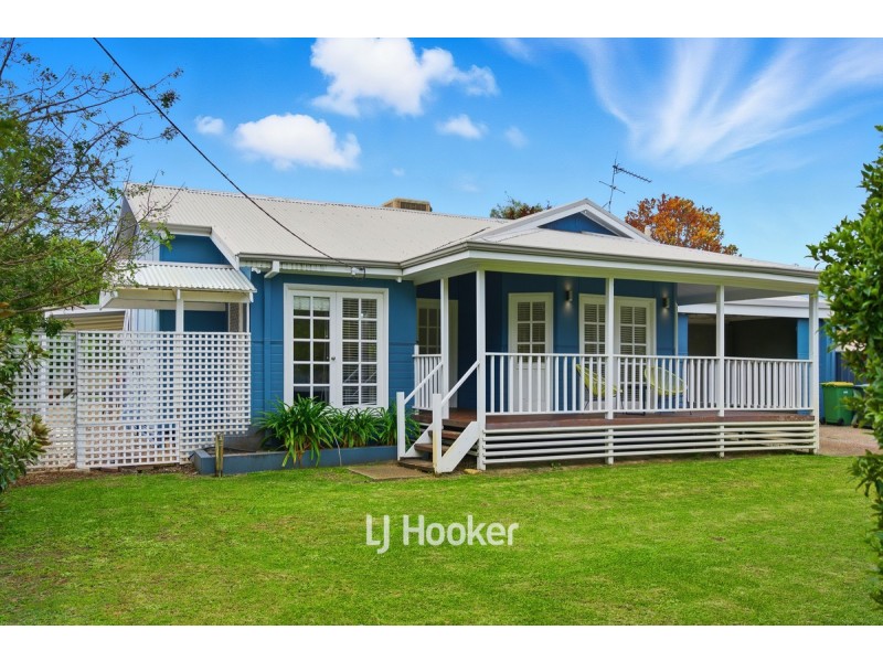 29 Fairbairn Road, Busselton WA 6280