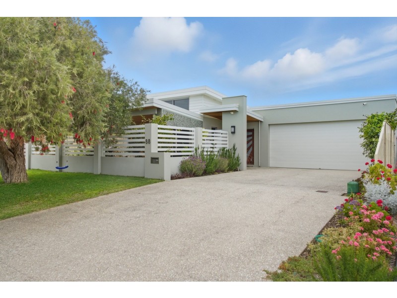 1/88 Fairbairn Road, Busselton WA 6280