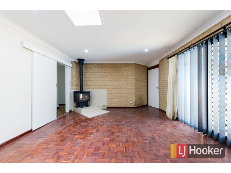 13 Crimp Crescent, Leschenault WA 6233