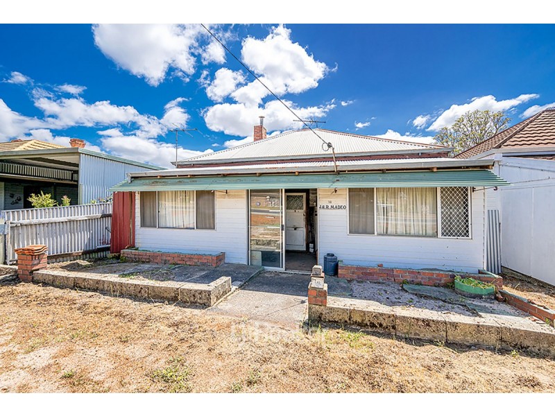 70 Venn Street West, Collie WA 6225
