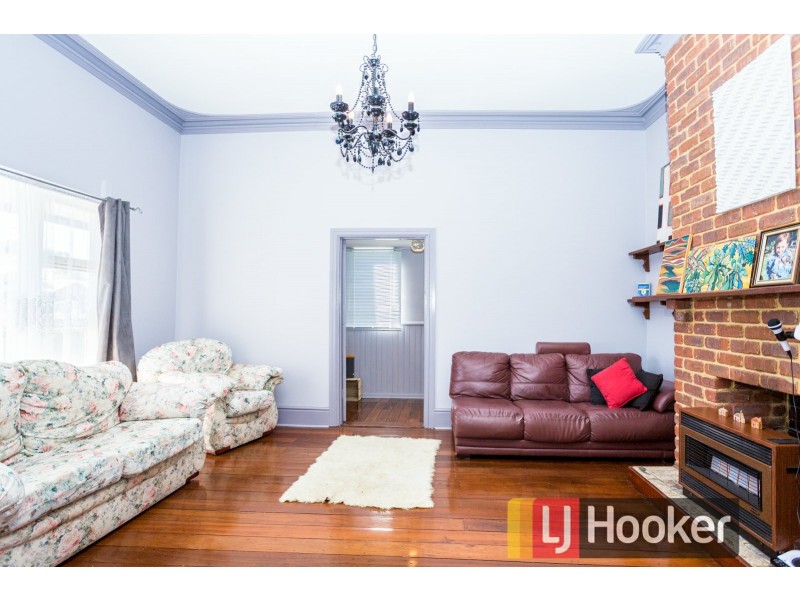 69 Stirling Street, Bunbury WA 6230