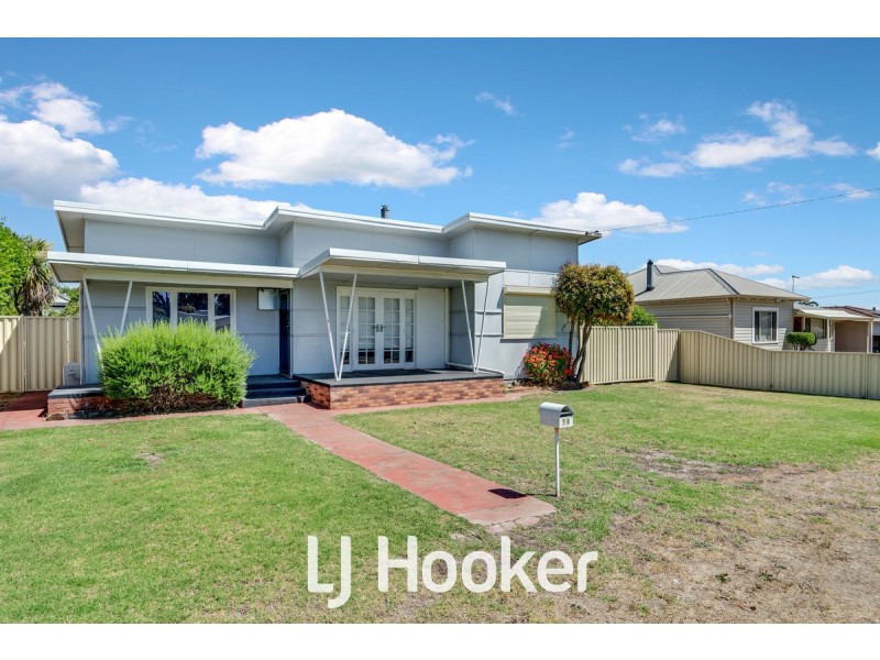 14 Mary Street, Collie WA 6225