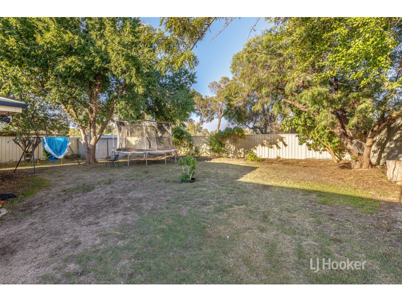 11 Godwin Street, Carey Park WA 6230