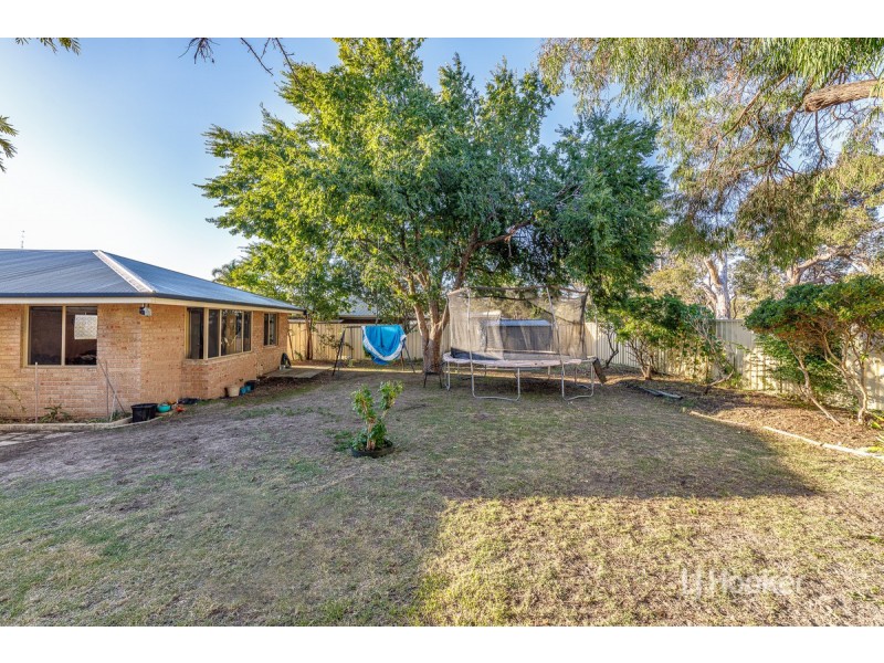 11 Godwin Street, Carey Park WA 6230