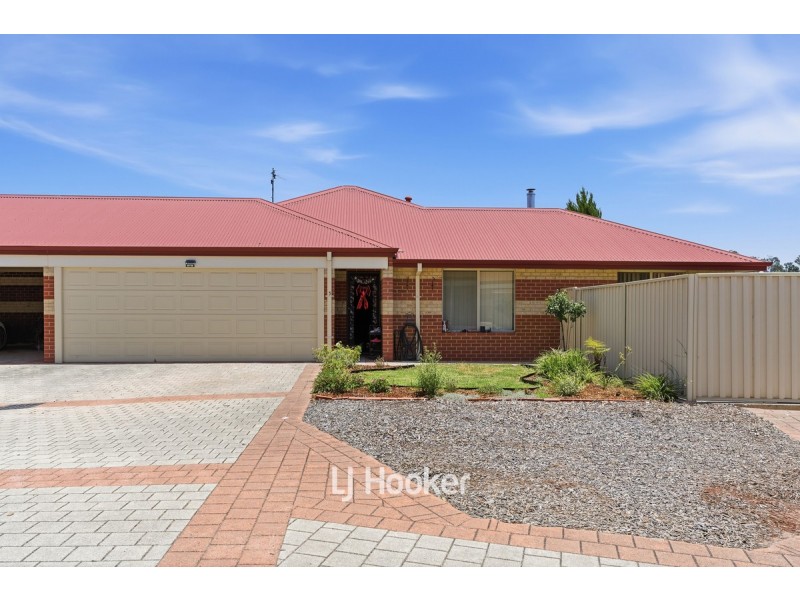 3/8 Ash Mews, Collie WA 6225